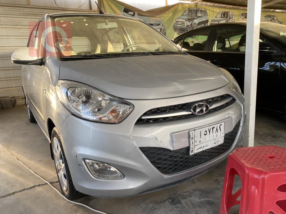 هیوندای i10